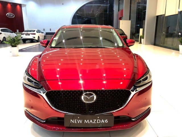 Bán Mazda 6 sản xuất năm 2020, màu đỏ