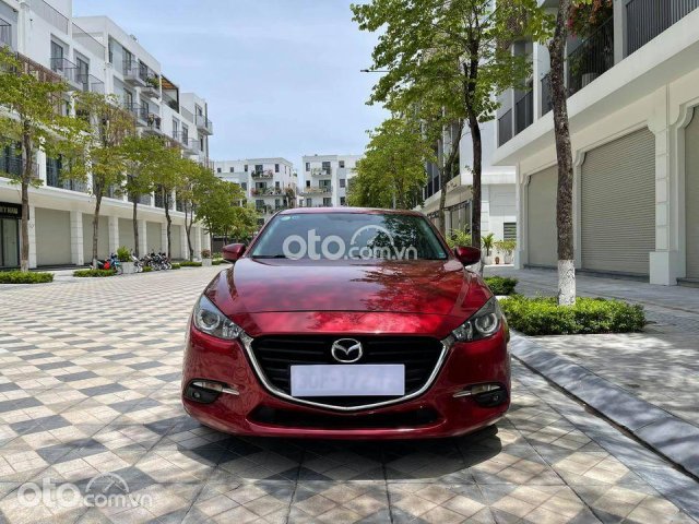 Bán Mazda 3 1.5 AT đời 2018, màu đỏ0