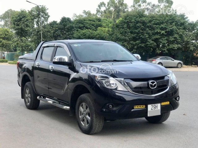 Bán Mazda BT 50 đời 2018, màu đen số sàn, giá tốt0