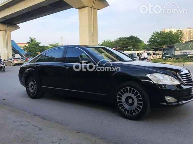 Bán Mercedes S350 năm sản xuất 2006, màu đen, nhập khẩu, giá tốt0