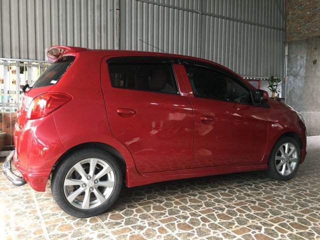 Cần bán gấp Mitsubishi Mirage đời 2013, màu đỏ, nhập khẩu số tự động, 225tr0