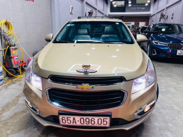 Cần bán gấp Chevrolet Cruze LTZ 2016 còn mới