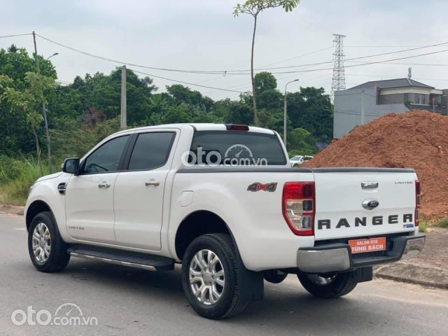 Xe Ford Ranger XLT Limited 2.0 AT năm 2020, màu trắng như mới giá cạnh tranh