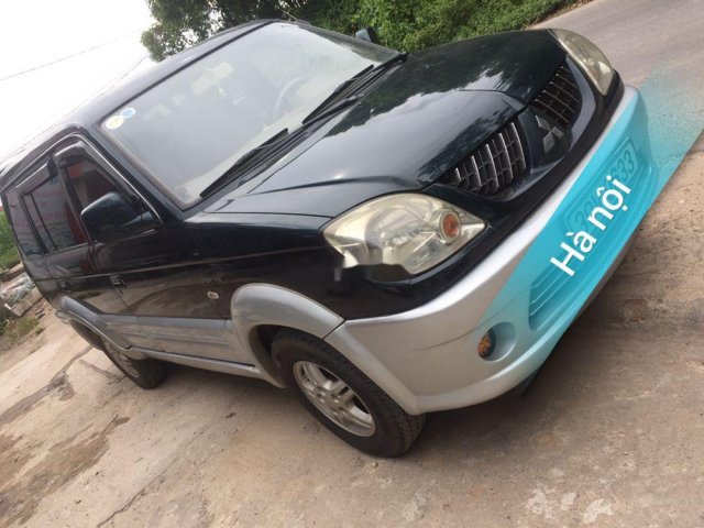 Bán xe Mitsubishi Jolie sản xuất năm 2004, màu đen, xe nhập còn mới0