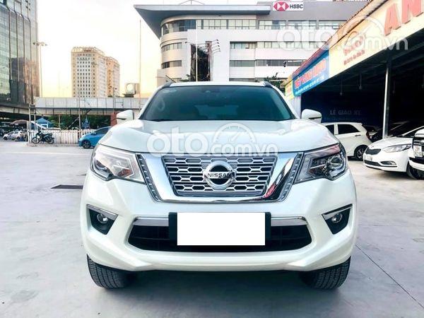 Cần bán lại xe Nissan Terra V 2.5 4WD sản xuất năm 2020, màu trắng0