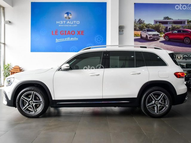 Bán Mercedes GLB 200AMG 2020, màu trắng, duy nhất một chiếc trên thị trường xe lướt0