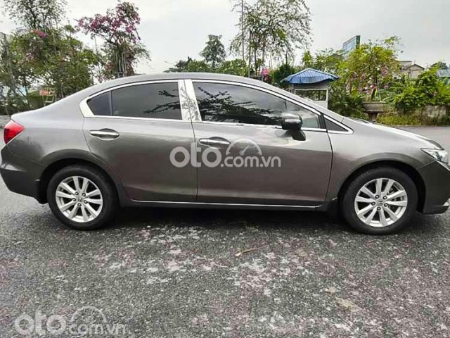 Bán xe Honda Civic năm sản xuất 2012, màu xám còn mới, 425tr