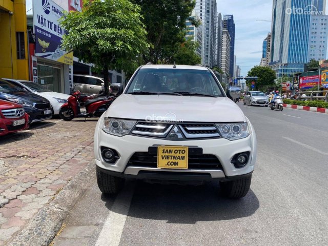 Bán Mitsubishi Pajero Sport 2.5MT máy dầu sx 2016, giá cạnh tranh0