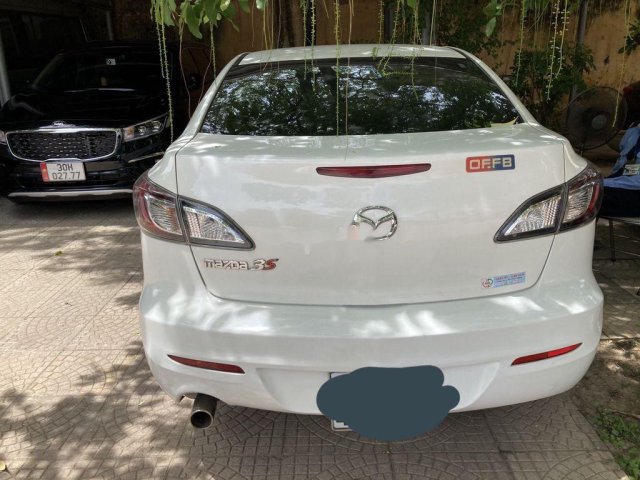 Bán xe Mazda 3 đời 2014, màu trắng0