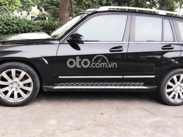 Bán ô tô Mercedes 2011 xe nhập, giá chỉ 300 triệu0