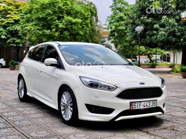 Bán gấp với giá ưu đãi nhất chiếc Ford Focus S 20160