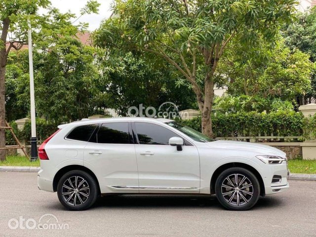 Bán Volvo XC60 đời 2020, màu trắng, nhập khẩu như mới0