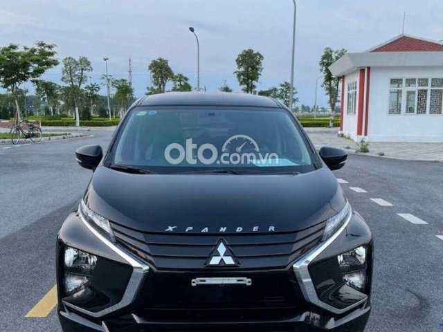 Bán xe Mitsubishi Xpander 2019 số sàn, xe đẹp nét căng0