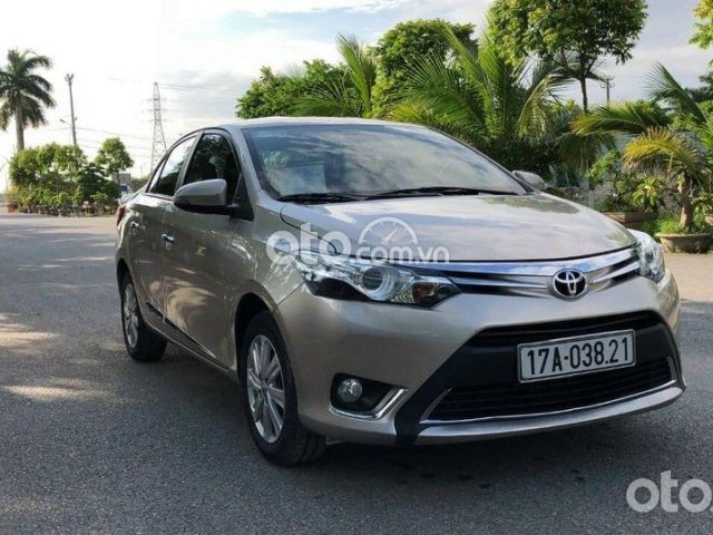 Bán Toyota Vios sản xuất năm 2015, màu trắng số tự động