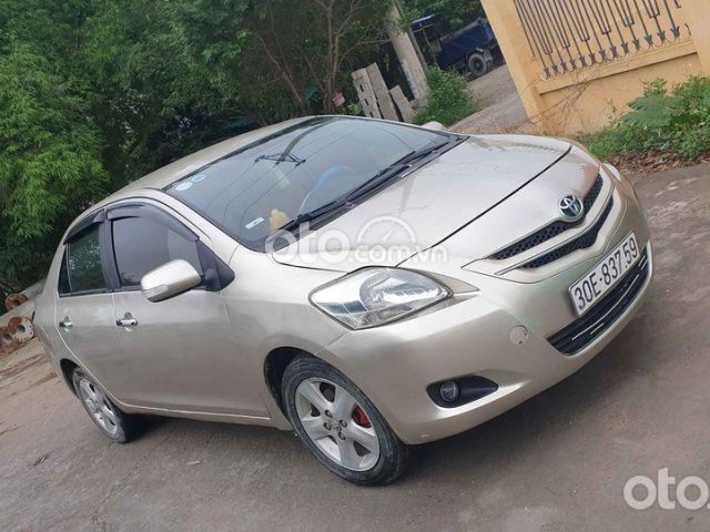 Bán Toyota Vios đời 2010, màu vàng cát, giá tốt0