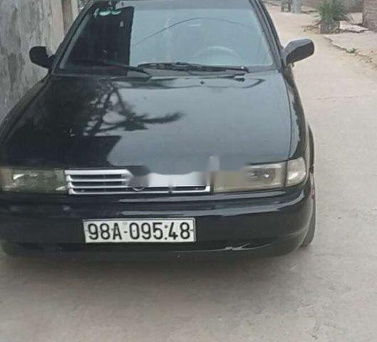 Cần bán Nissan Sentra sản xuất năm 1992, màu đen, xe nhập, giá tốt0