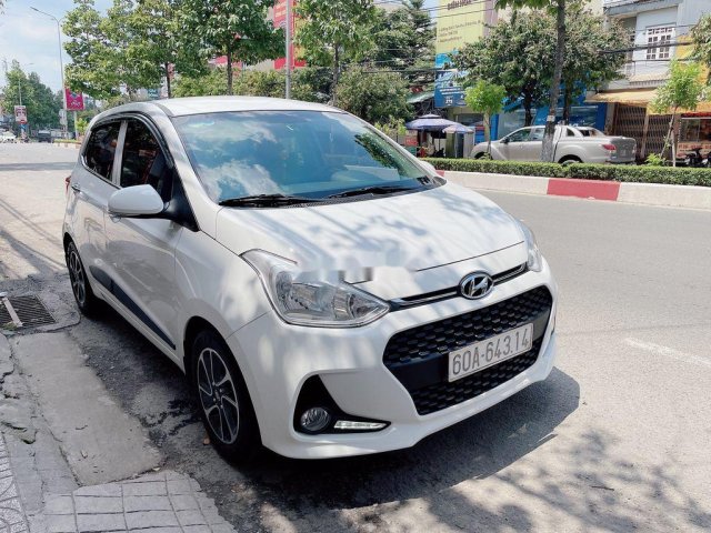 Cần bán Hyundai Grand i10 đời 2019, màu trắng đẹp như mới, giá 375tr0