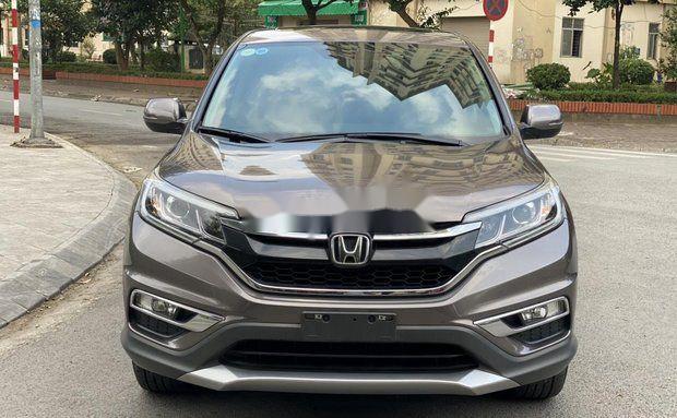 Cần bán xe Honda CR V năm sản xuất 2016 còn mới, giá 690tr0