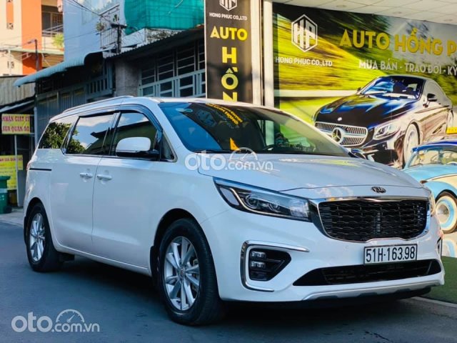 Bán Kia Sedona năm 2019, màu trắng, bản Platium D0