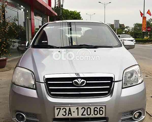 Bán xe Daewoo Gentra năm sản xuất 2009, màu bạc còn mới0