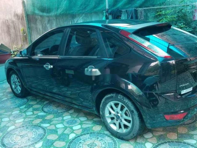 Bán Ford Focus sản xuất 2010 còn mới, giá 295tr0