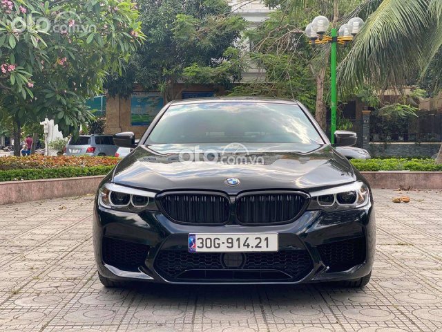 Bán ô tô BMW 520i sản xuất 2019, màu đen