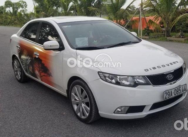 Cần bán Kia Cerato sản xuất 2010, màu trắng, nhập khẩu Hàn Quốc xe gia đình, giá 308tr