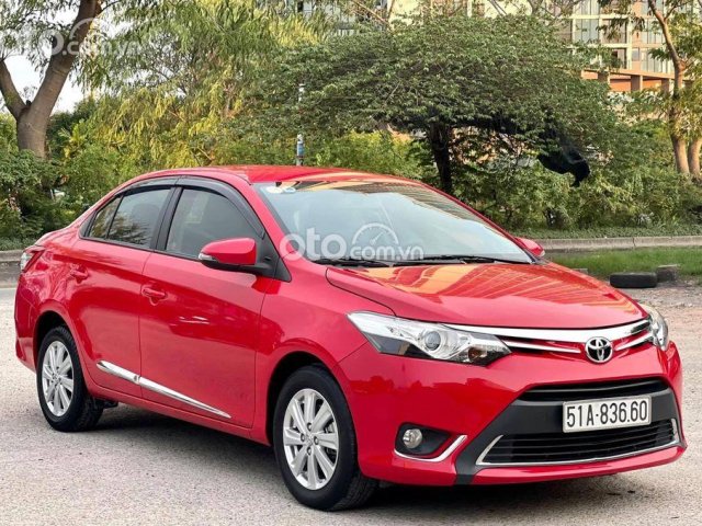 Bán Toyota Vios G sản xuất 2015, màu đỏ