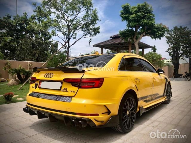 Audi A4 cũ, sx 2017 đăng kí 2018, odo đúng 17.000km0