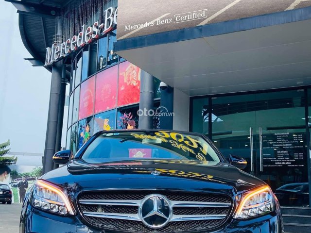 Mercedes-Benz C180 siêu lướt chính hãng An Du sx 2021 màu đen siêu đẹp, giá cực kì ưu đãi, hỗ trợ 75%, giao xe toàn quốc