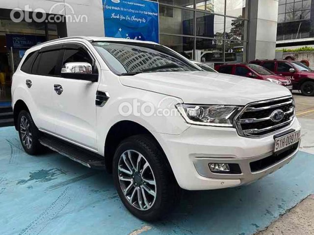 Bán Ford Everest 2018, màu trắng, nhập khẩu nguyên chiếc còn mới0