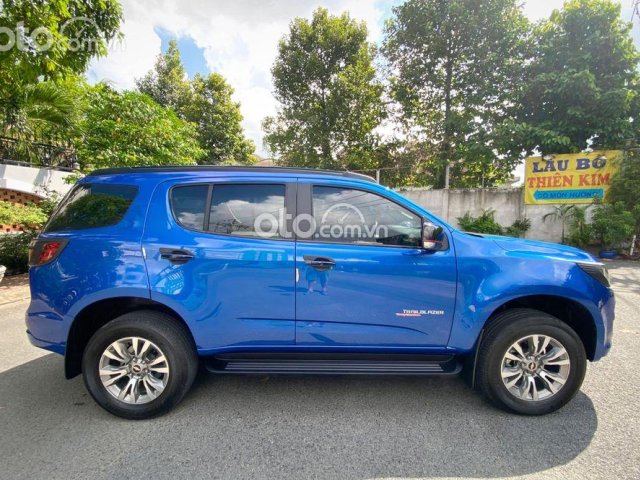 Chevrolet Trailblazer 2.5 LTZ 2 cầu, bản top modern 2019