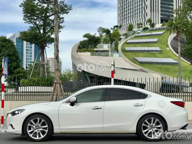 Bán ô tô Mazda 6 2.5 sản xuất 2015, màu trắng