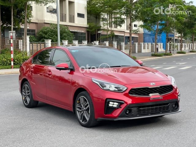 Bán Kia Cerato 2.0AT Premium 2020, màu đỏ, 625tr0