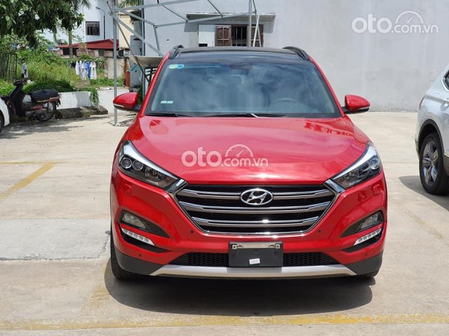 Bán Hyundai Tucson 2018 1.6 Turbo, xe gia đình0