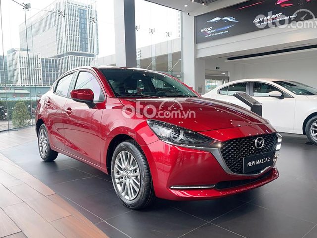 Cần bán Mazda 2 1.5 Luxury đời 2021, màu đỏ0