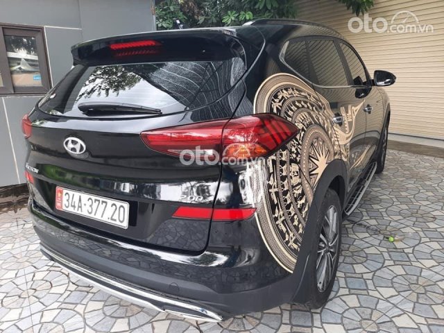 Cần bán Hyundai Tucson 2020 máy 2.0 full dầu0