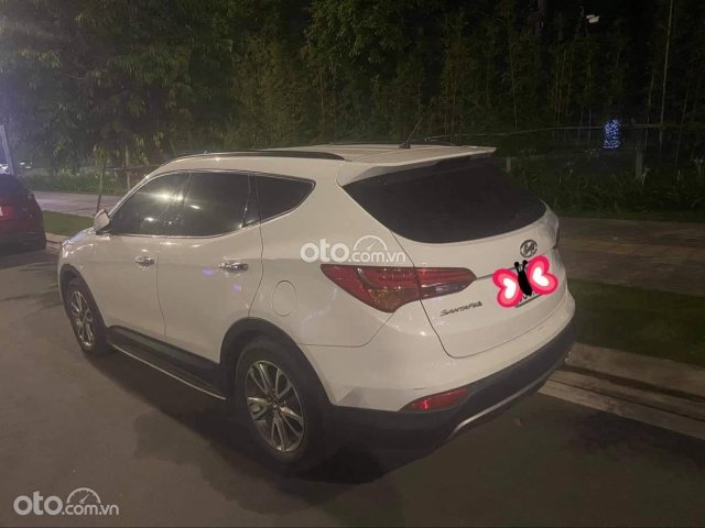 Cần bán lại xe Hyundai Santa Fe sản xuất 20120