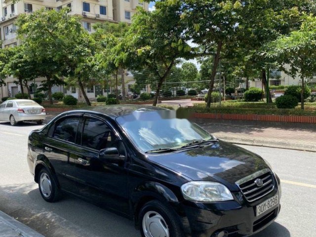 Cần bán Daewoo Gentra đời 2006, màu đen còn mới, giá 120tr0