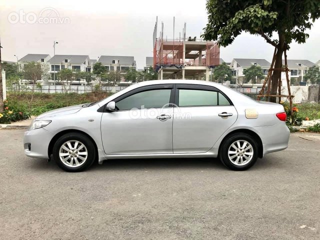 Cần bán lại xe Toyota Corolla 2009, nhập khẩu Nhật, giá chỉ 300tr0