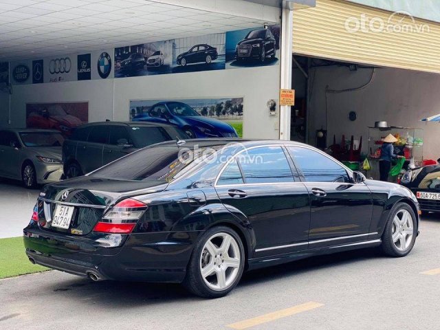 Xe Mercedes S550 4Matic model 2007, màu đen, nhập khẩu nguyên chiếc