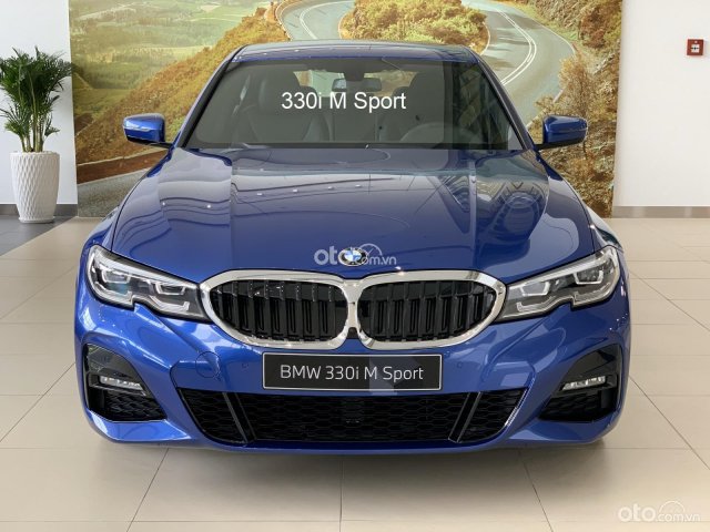 Bán xe BMW 330i M Sport 2021, nhập khẩu Đức, xe mới 100%, giá tốt hỗ trợ trả góp 80%0