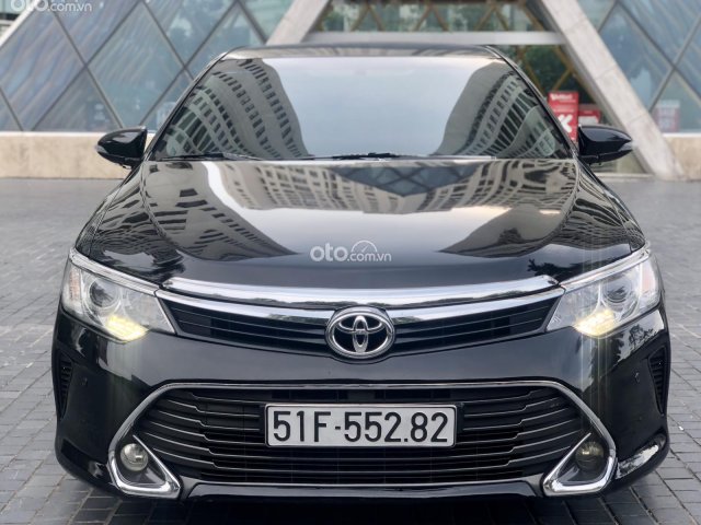 Cần bán Toyota Camry 2.5G năm sản xuất 2015 giá cạnh tranh0