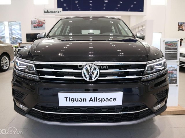 Volkswagen Tiguan Elegance 2021 màu đen sẵn giao ngay - khuyến mãi đến 100 triệu0