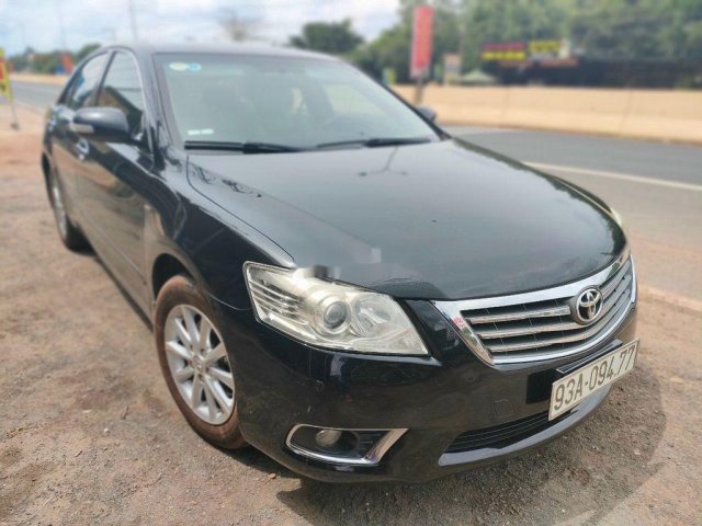 Cần bán gấp Toyota Camry đời 2010, màu đen còn mới giá cạnh tranh0