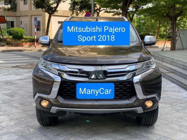 Cần bán gấp Mitsubishi Pajero Sport đời 2018, màu nâu, nhập khẩu0