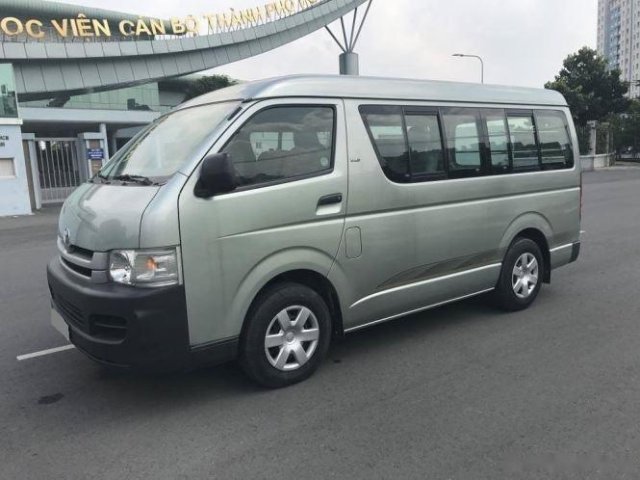 Cần bán gấp Toyota Hiace sản xuất năm 2008 số sàn, giá tốt0