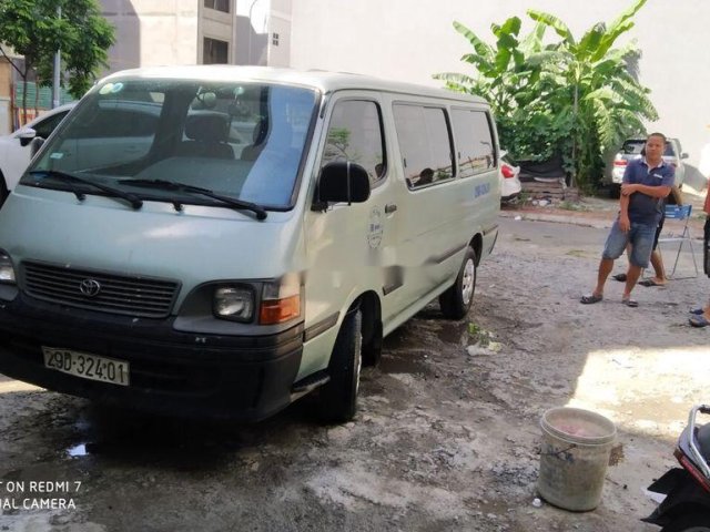 Cần bán Toyota Hiace năm 2005, xe nhập, 155tr0