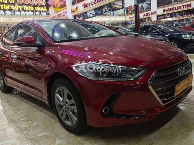 Bán Hyundai Elantra 2.0 AT năm 2019, màu đỏ còn mới giá cạnh tranh0