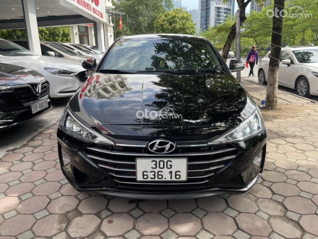 Bán Hyundai Elantra 2.0AT 2020 màu đen0